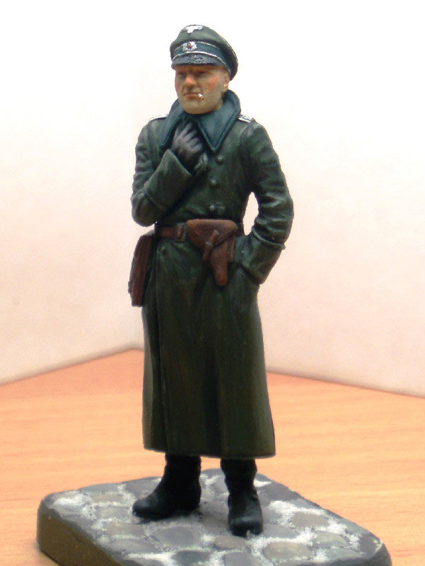 Учебка: Офицер в шинели, фото #1