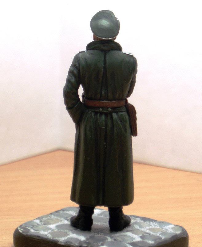 Training Grounds: German officer, photo #4