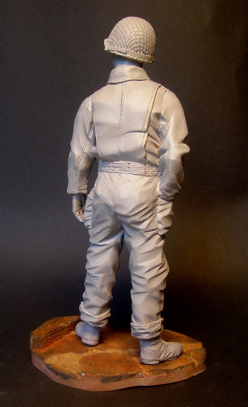 Sculpture: U.S. tank crewman, WWII, photo #3