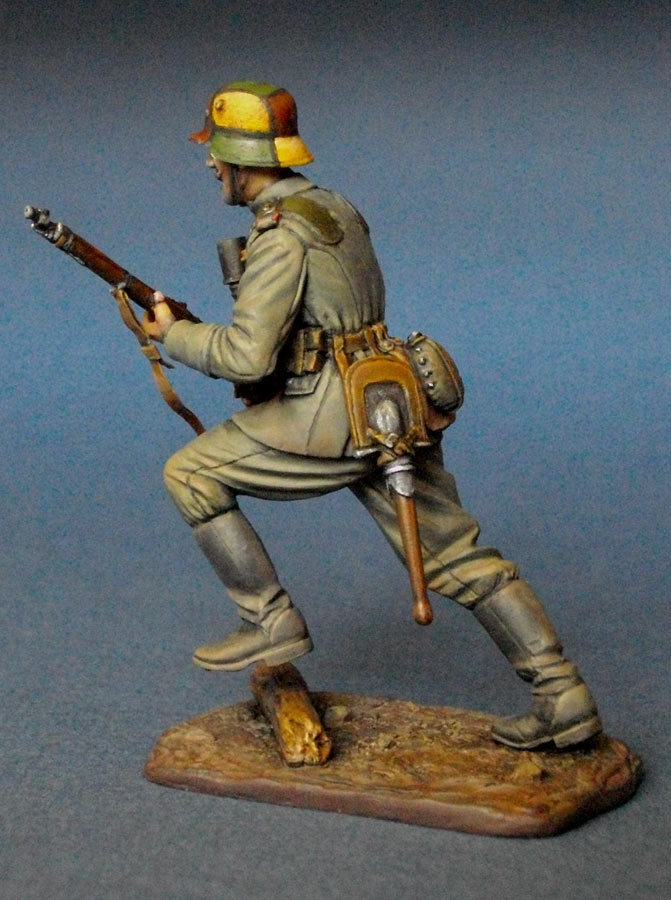 Figures: German storm trooper, WWI, photo #4