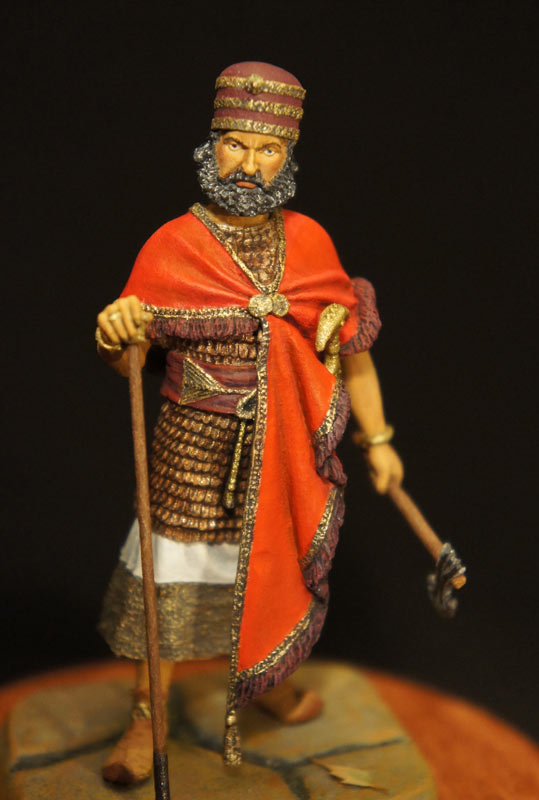 Figures: Hittite King, photo #1