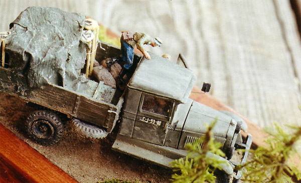 Dioramas and Vignettes: Tire Puncture, photo #1