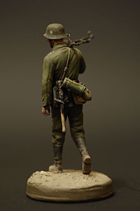 Figures: German AT rifleman, 71 ID, photo #4
