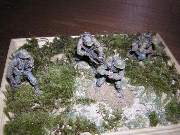 Dioramas and Vignettes: MG-42 Team, photo #2