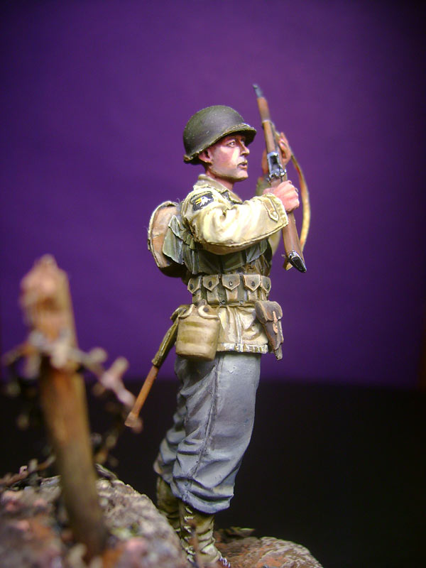 Figures: Private, 327th glider regt., photo #2