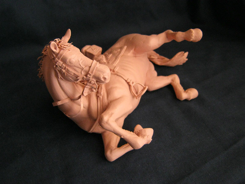 Sculpture: Wounded horse, photo #1
