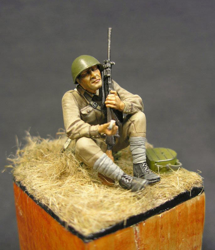 Figures: Red Army trooper, summer 1941, photo #8