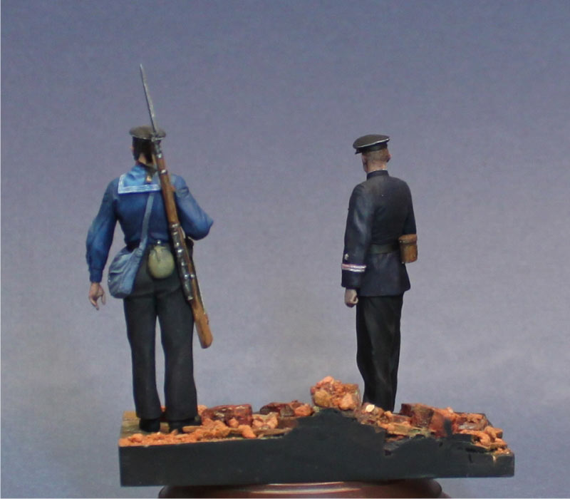 Figures: First days of the war, photo #5