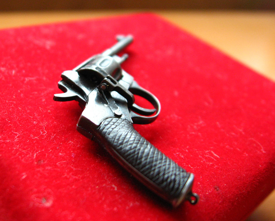 Miscellaneous: Nagant revolver, photo #3