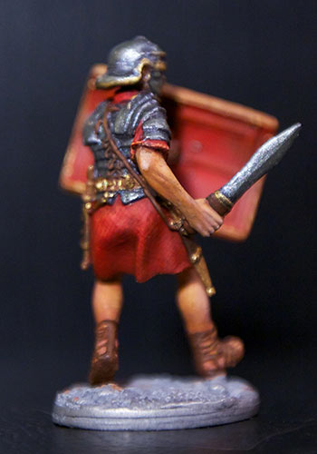Figures: Romans and Barbarian, photo #4