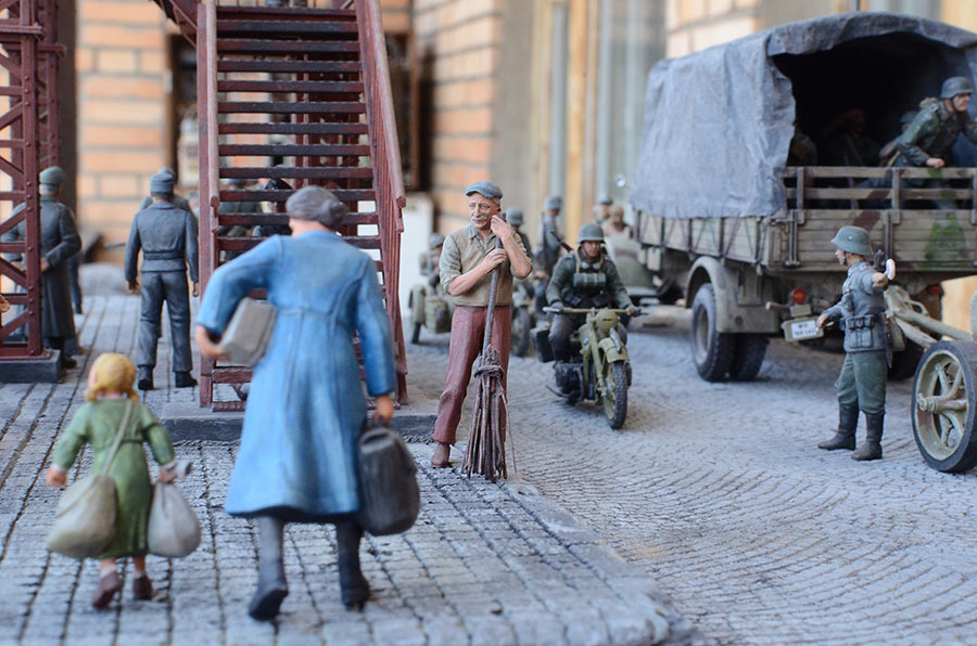 Dioramas and Vignettes: Western Europe, 1944, photo #2