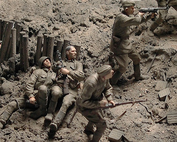 Dioramas and Vignettes: Hold the Line!..