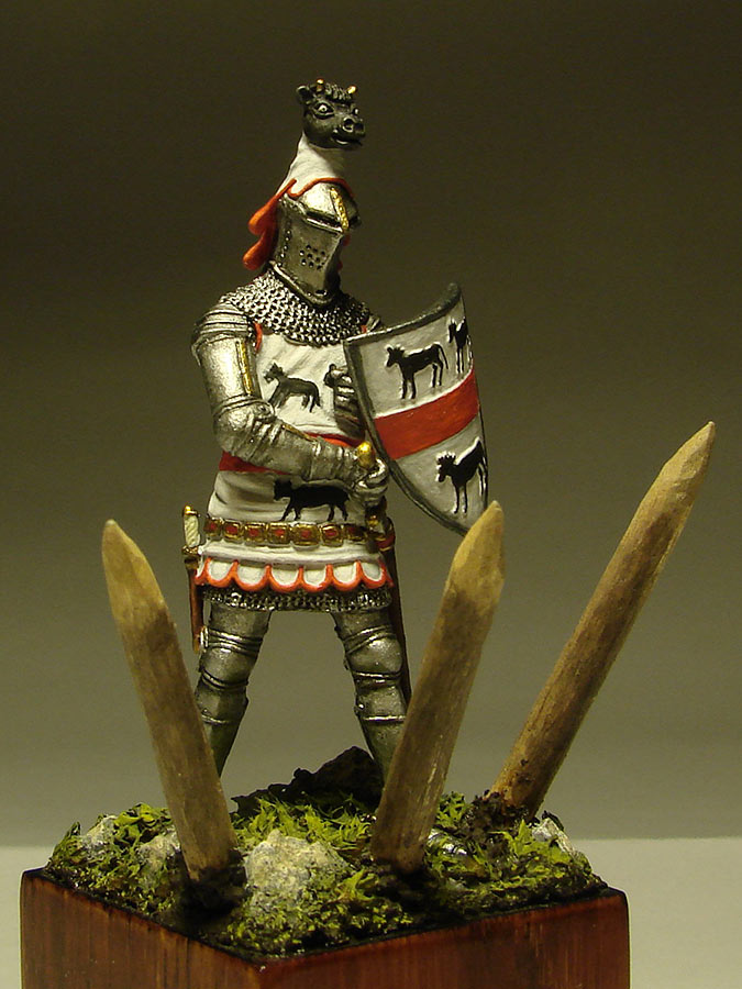 Figures: European knight, XII cent., photo #7