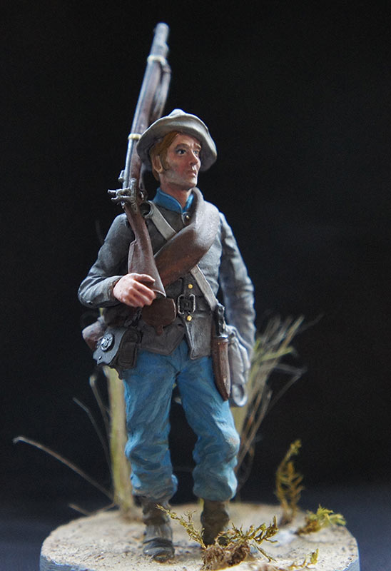 Figures: Confederate soldier, photo #2