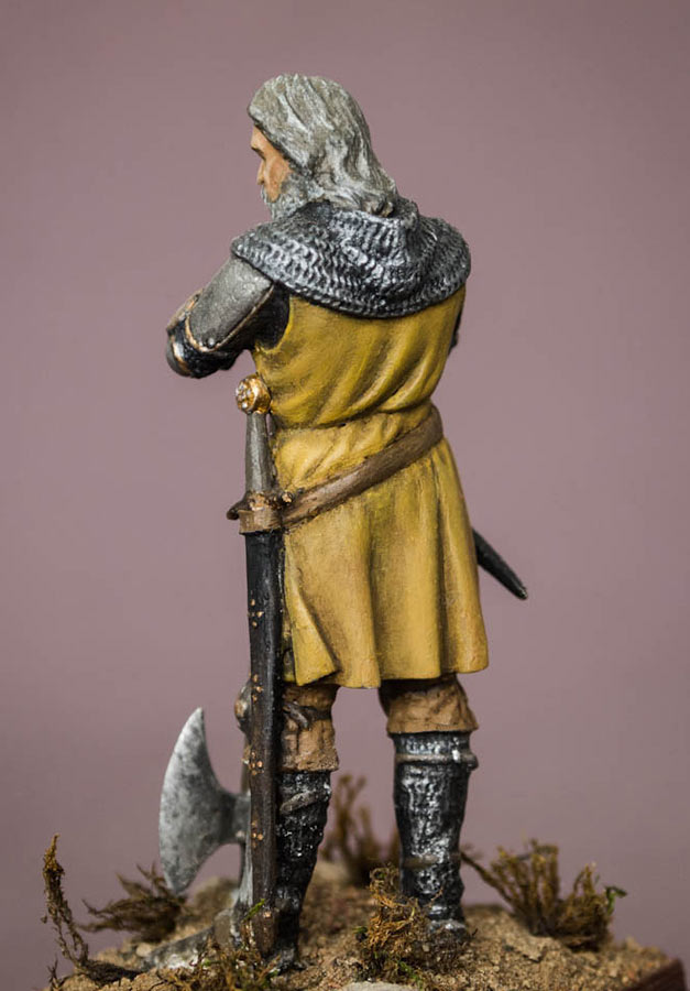 Figures: European knight, XIII century, photo #4