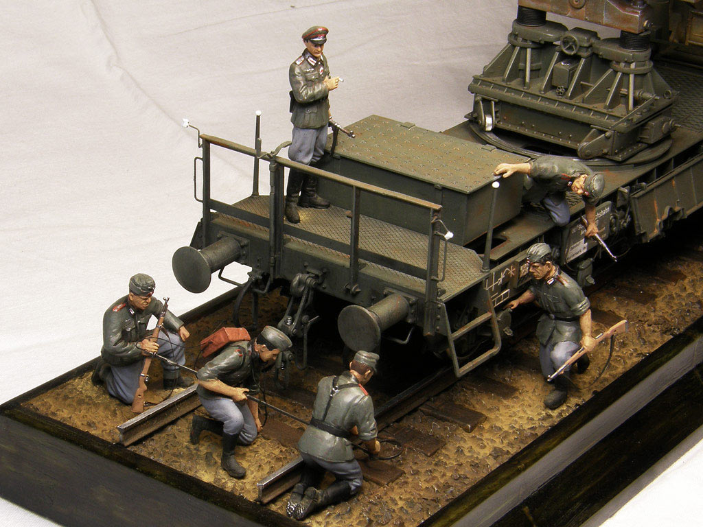 Dioramas and Vignettes: Karl-Gerät 041 on railway carrier, photo #15