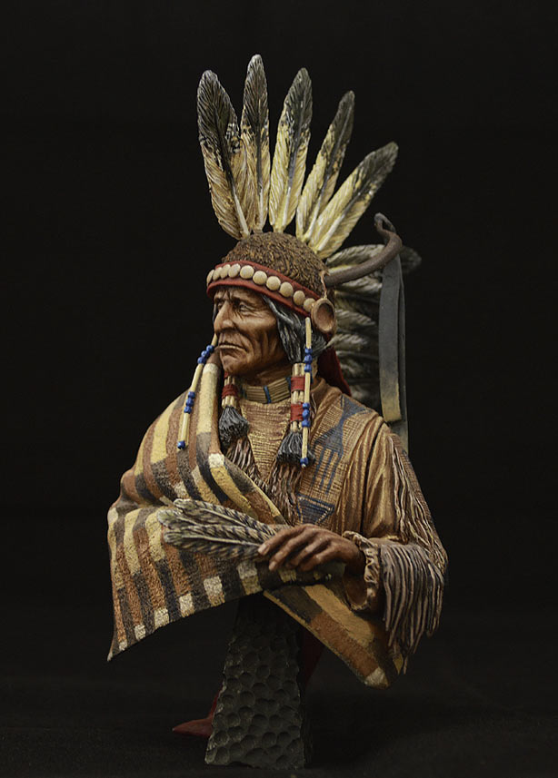 Figures: Jicarilla Apache Chief, photo #3