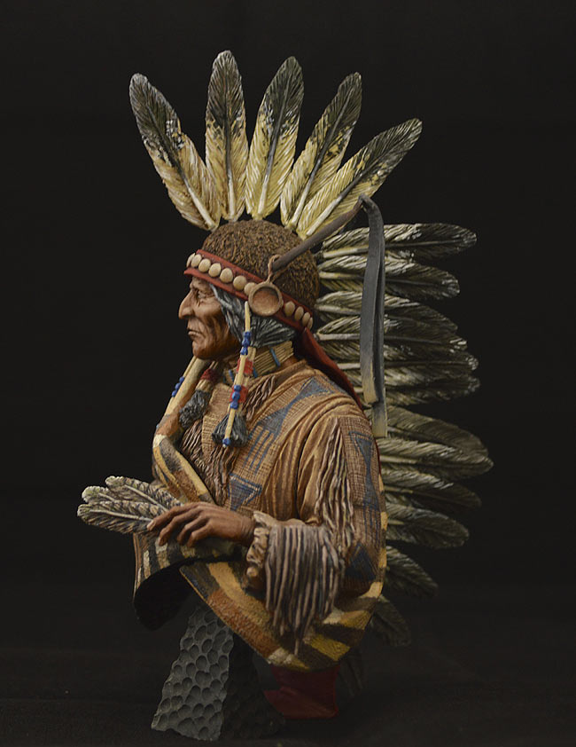 Figures: Jicarilla Apache Chief, photo #4