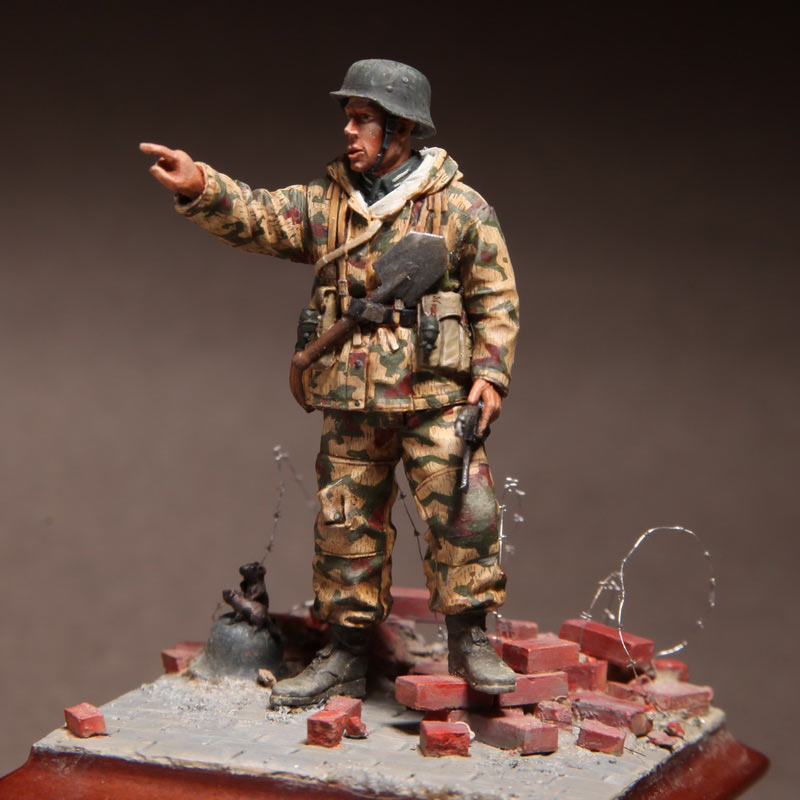 Figures: Defender of the Reich. 1945, photo #2