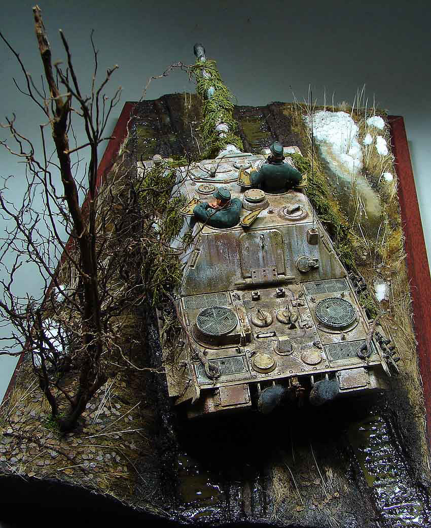Dioramas and Vignettes: The Hunteress. Spring 1945, photo #17