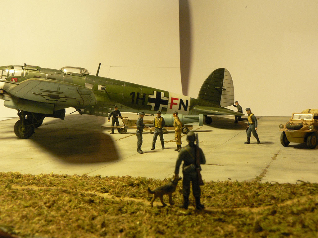 Dioramas and Vignettes: Airfield, photo #4