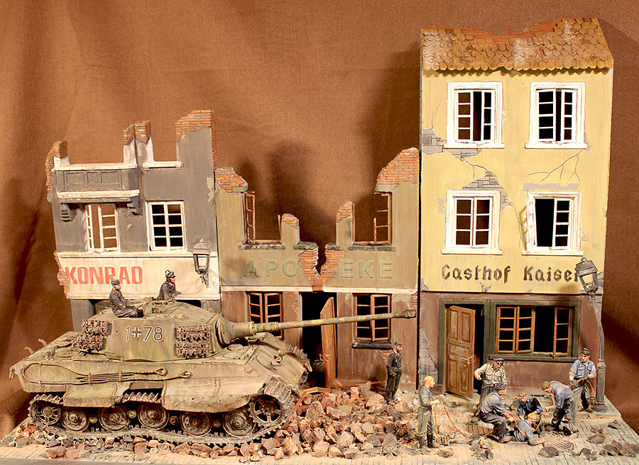 Dioramas and Vignettes: Saving private Reiner, photo #1