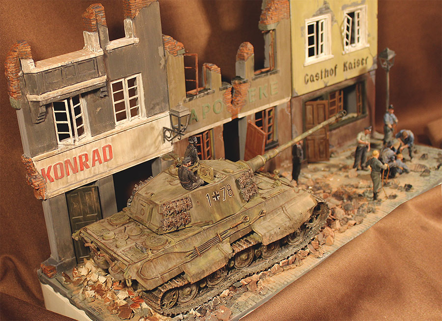 Dioramas and Vignettes: Saving private Reiner, photo #3