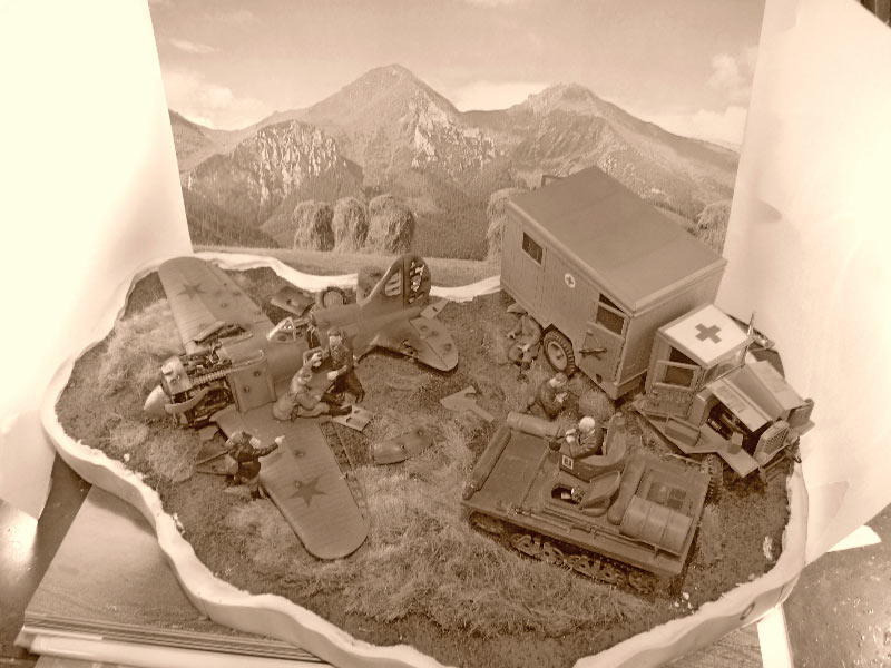 Dioramas and Vignettes: Crash landing, photo #13