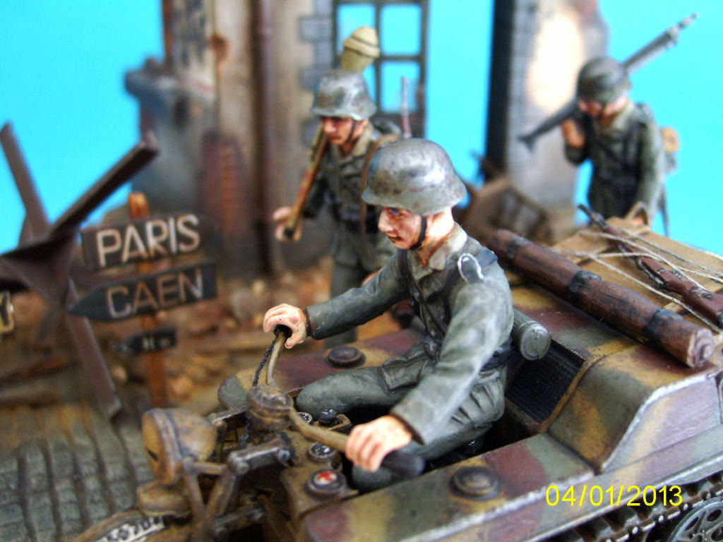 Dioramas and Vignettes: Kettenkraftrad. German Army in France, 1944, photo #12