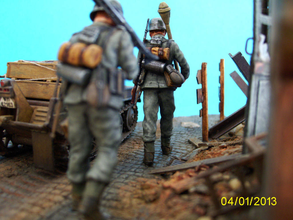 Dioramas and Vignettes: Kettenkraftrad. German Army in France, 1944, photo #9