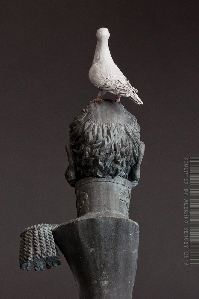 Sculpture: Monument to the pigeon, photo #3