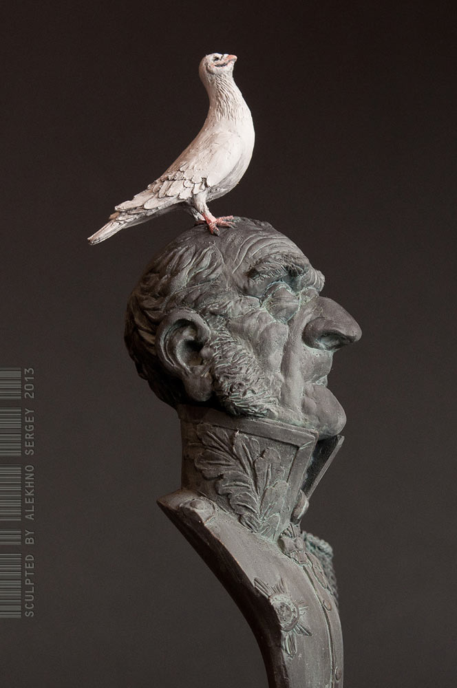 Sculpture: Monument to the pigeon, photo #6