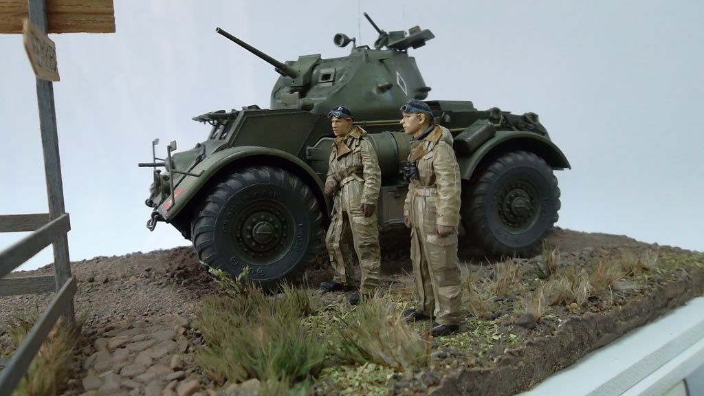 Dioramas and Vignettes: War or Amour?, photo #6