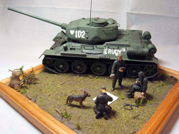 Dioramas and Vignettes: Four Tankers and Dog, photo #2