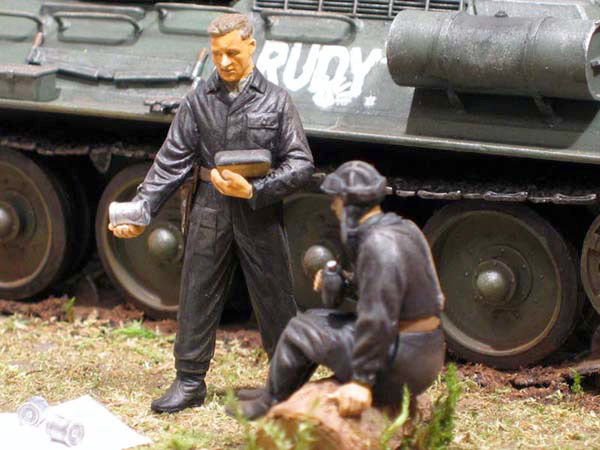 Dioramas and Vignettes: Four Tankers and Dog, photo #4