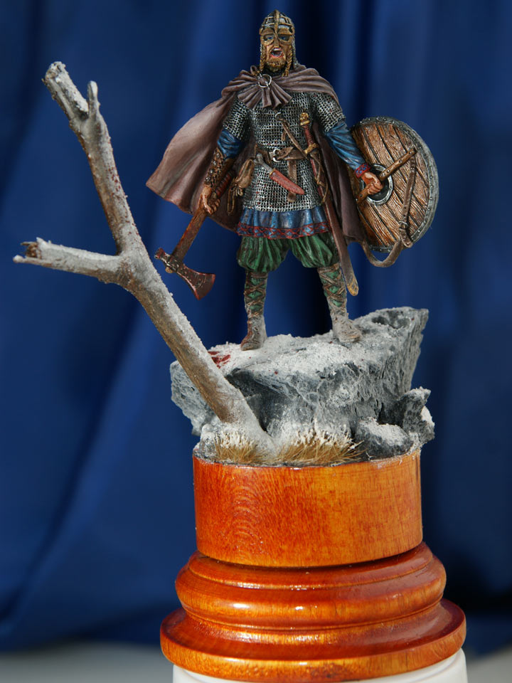 Figures: Northern warrior, photo #1
