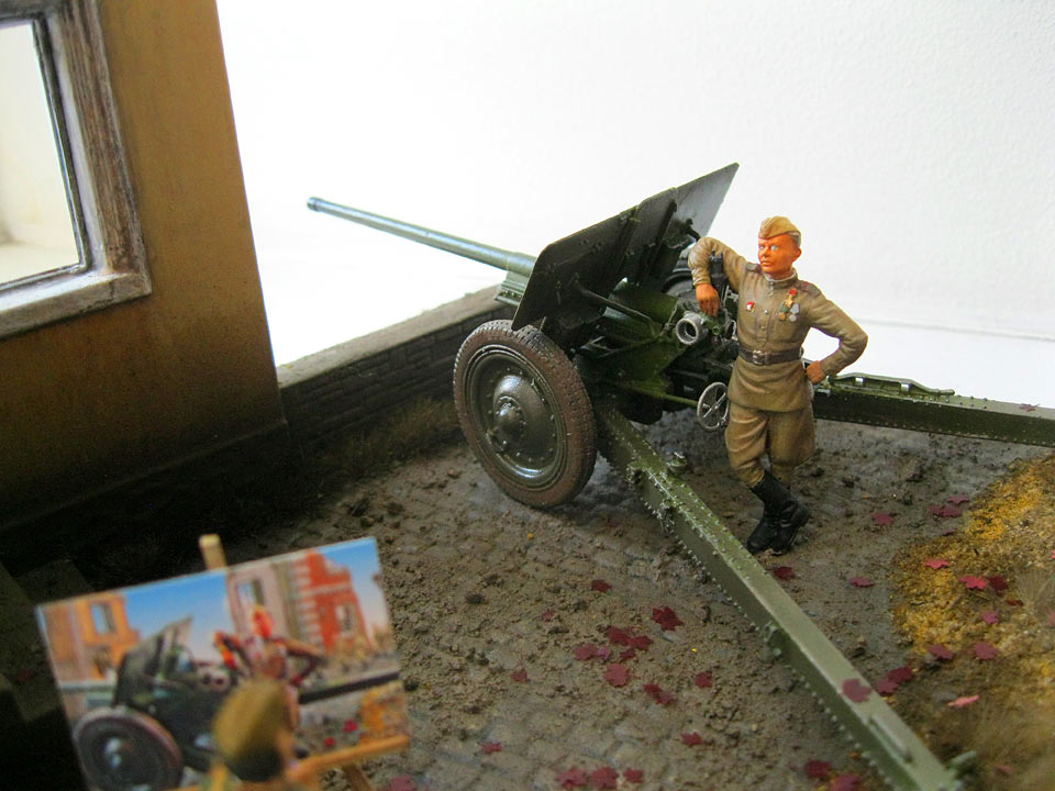 Dioramas and Vignettes: Portrait of the Hero, photo #2