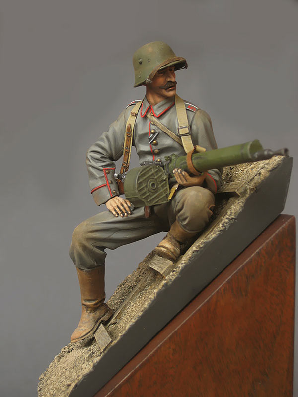 Figures: German machine gunner, 1916, photo #4