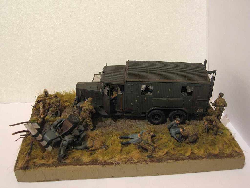Dioramas and Vignettes: Valuable trophy, photo #12