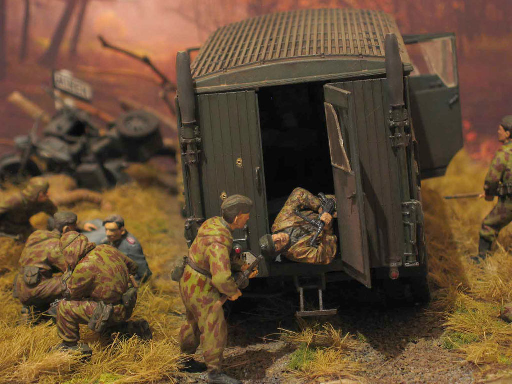 Dioramas and Vignettes: Valuable trophy, photo #8