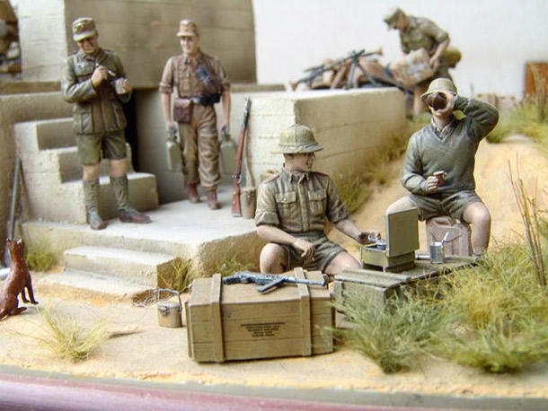 Dioramas and Vignettes: War is War, But Dinner is on the Shedule!