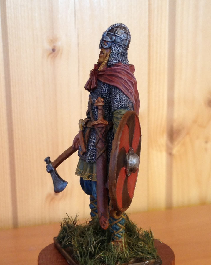 Figures: Varengian warrior, photo #4