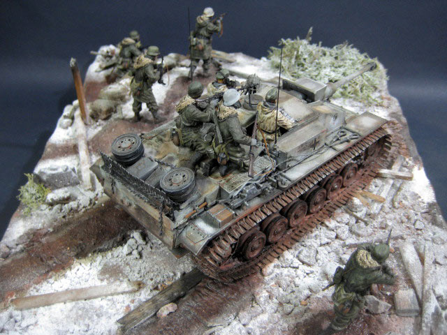 Dioramas and Vignettes: StuG III in action, photo #10