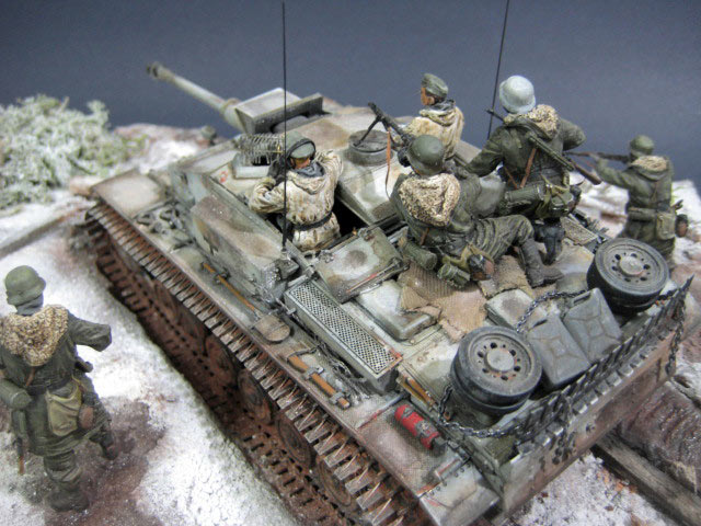 Dioramas and Vignettes: StuG III in action, photo #13