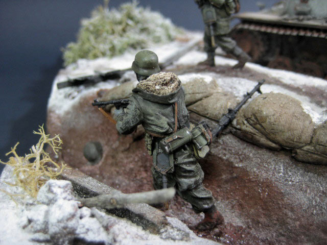 Dioramas and Vignettes: StuG III in action, photo #14