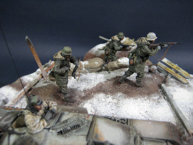 Dioramas and Vignettes: StuG III in action, photo #8