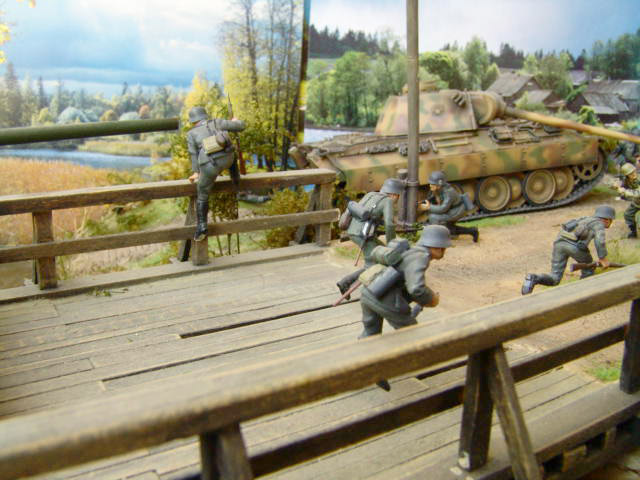 Dioramas and Vignettes: Local Fight, photo #18