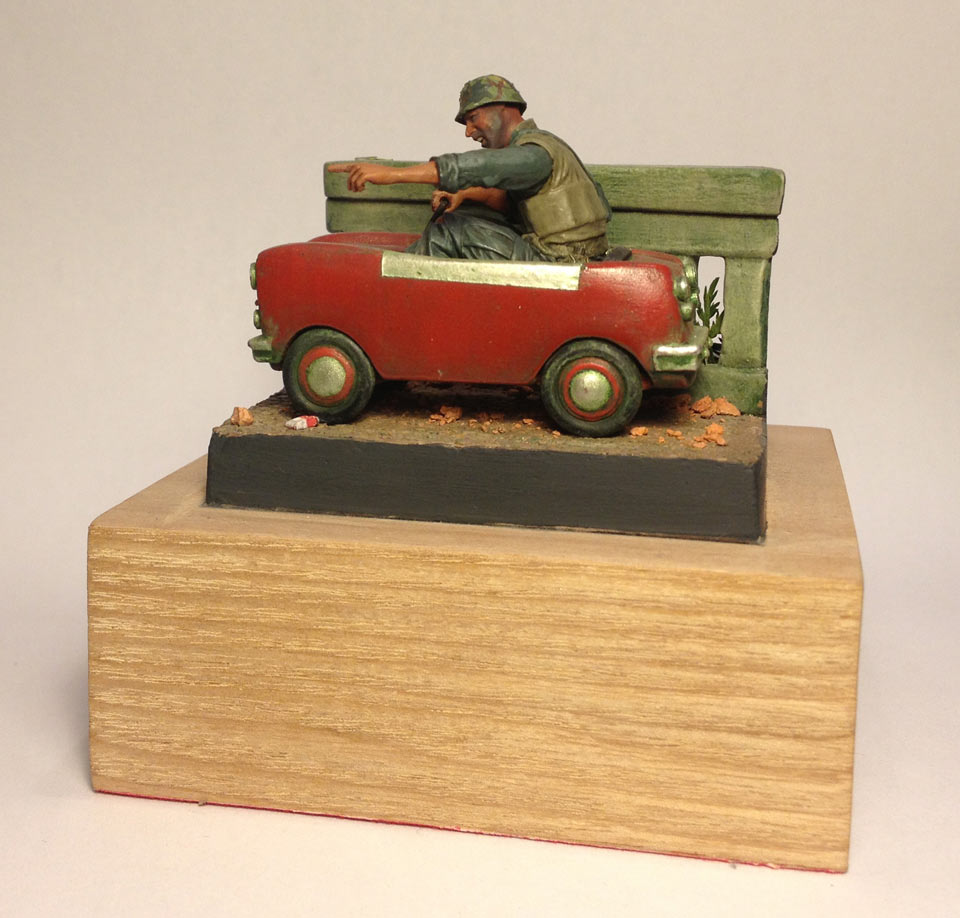 Dioramas and Vignettes: The Driver, photo #3