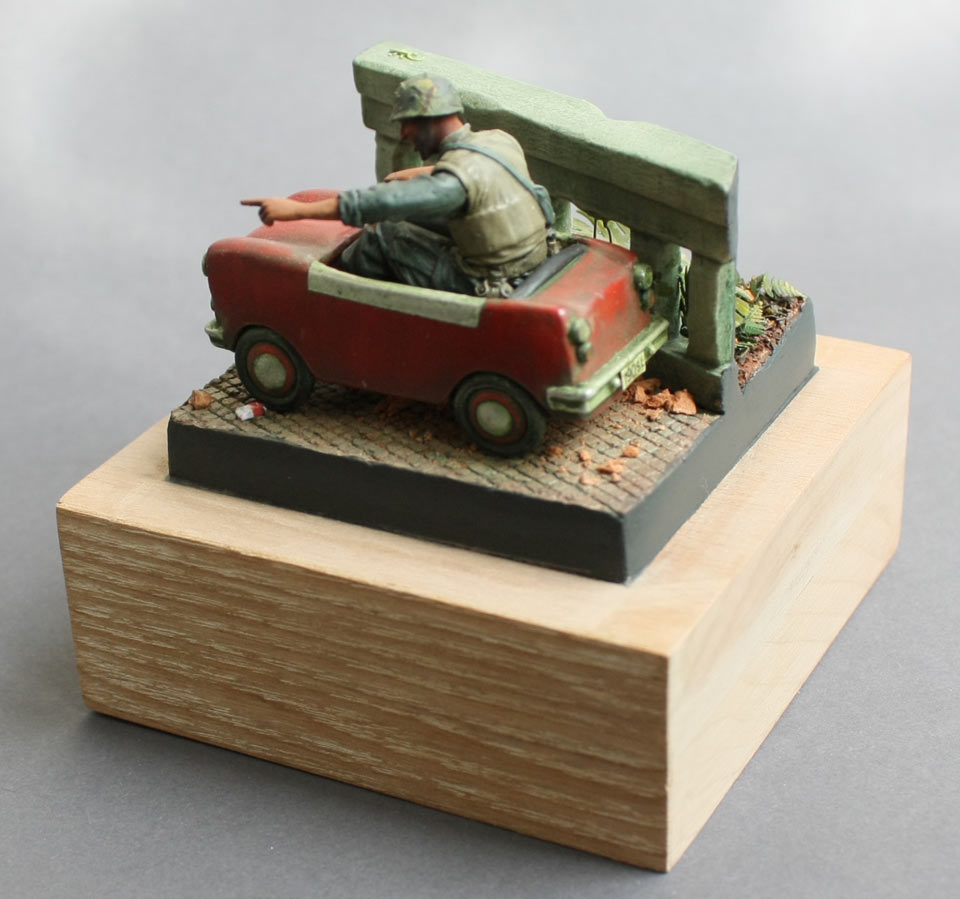 Dioramas and Vignettes: The Driver, photo #7