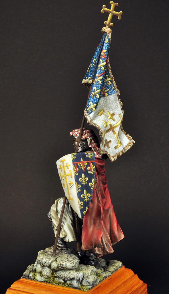 Figures: Standard bearer of Charles I of Naples, photo #5